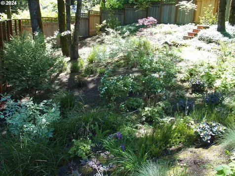 1588 Sw Highland Parkway Portland OR 97221