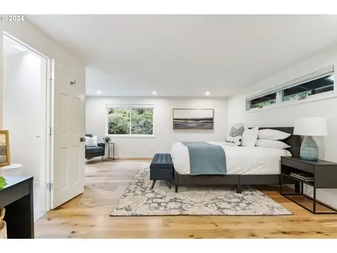 1588 Sw Highland Parkway Portland OR 97221