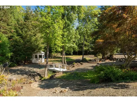 461 Thora Circle Drive Winchester OR 97495