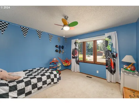 461 Thora Circle Drive Winchester OR 97495