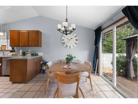 4526 Chaparral Drive SE Salem OR 97302