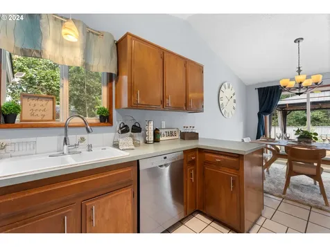 4526 Chaparral Drive SE Salem OR 97302