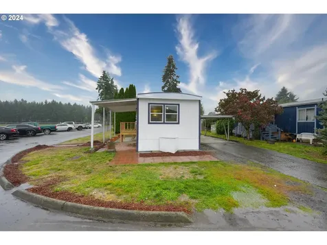 3578 Ash Street Hubbard OR 97032