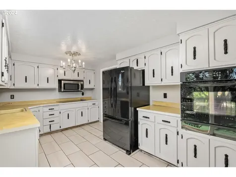 2668 Ne Liberty Avenue Gresham OR 97030