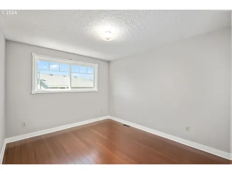2668 Ne Liberty Avenue Gresham OR 97030