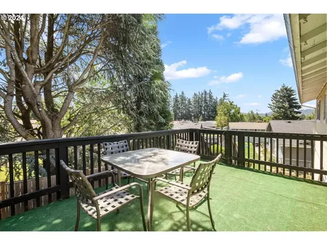 2668 Ne Liberty Avenue Gresham OR 97030