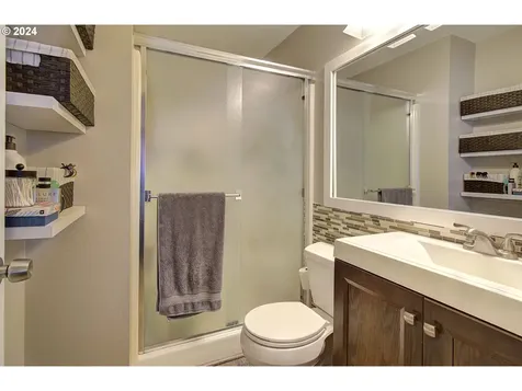 15019 Ne 50th Street Vancouver WA 98682