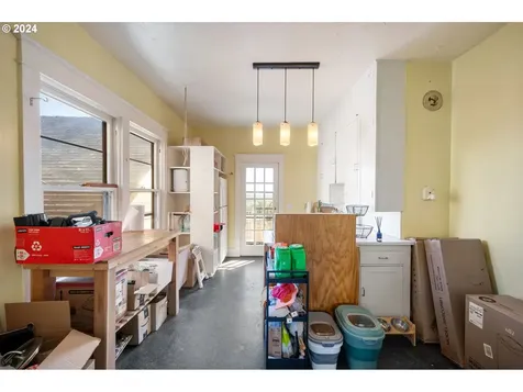 4118 SW View Point Terrace Portland OR 97239