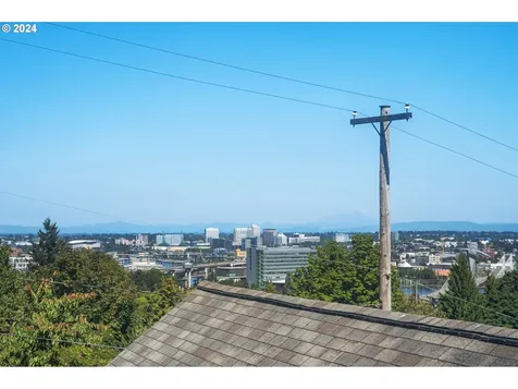 4118 SW View Point Terrace Portland OR 97239