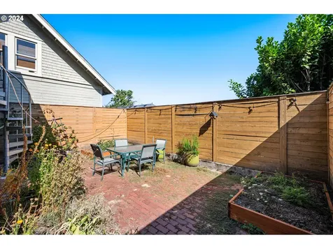 4118 SW View Point Terrace Portland OR 97239
