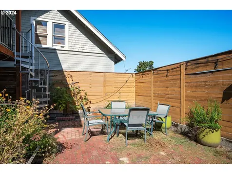 4118 SW View Point Terrace Portland OR 97239