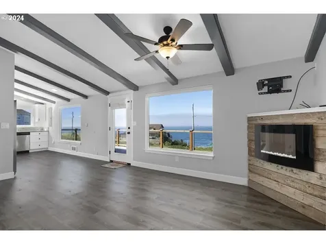 3660 Rocky Creek Avenue Depoe Bay OR 97341