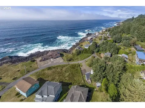 3660 Rocky Creek Avenue Depoe Bay OR 97341