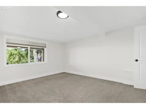 3660 Rocky Creek Avenue Depoe Bay OR 97341