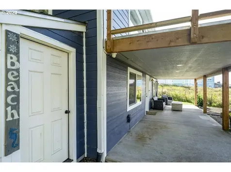 3660 Rocky Creek Avenue Depoe Bay OR 97341