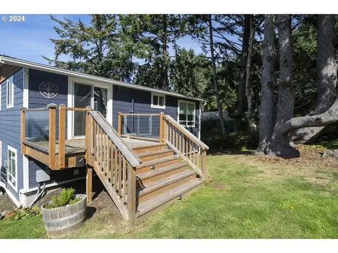 3660 Rocky Creek Avenue Depoe Bay OR 97341