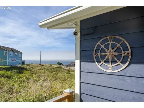 3660 Rocky Creek Avenue Depoe Bay OR 97341