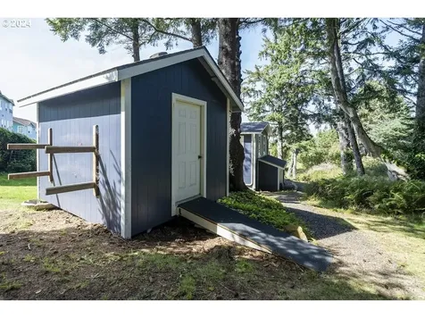 3660 Rocky Creek Avenue Depoe Bay OR 97341
