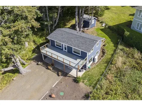 3660 Rocky Creek Avenue Depoe Bay OR 97341
