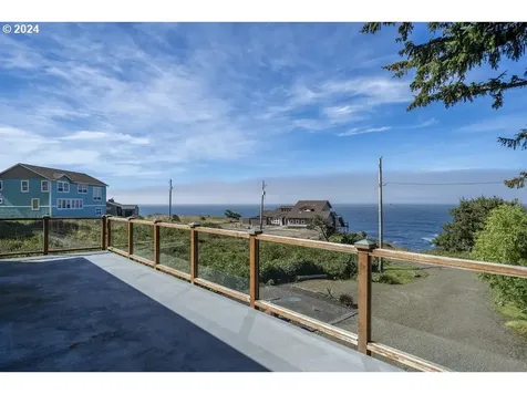 3660 Rocky Creek Avenue Depoe Bay OR 97341