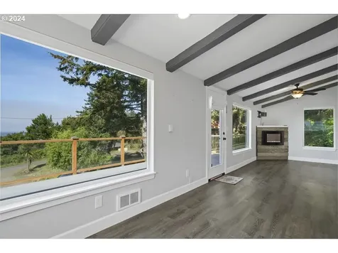 3660 Rocky Creek Avenue Depoe Bay OR 97341