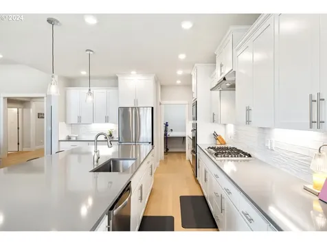 16200 S Bennett Lane Oregon City OR 97045