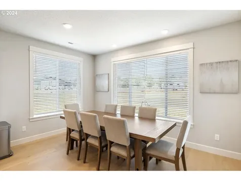 16200 S Bennett Lane Oregon City OR 97045