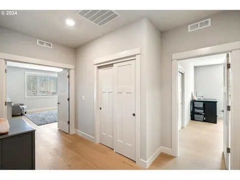 16200 S Bennett Lane Oregon City OR 97045