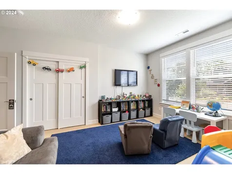 16200 S Bennett Lane Oregon City OR 97045