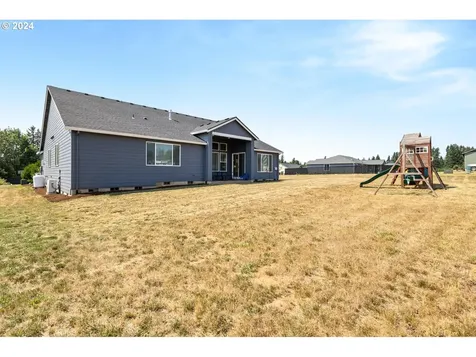 16200 S Bennett Lane Oregon City OR 97045