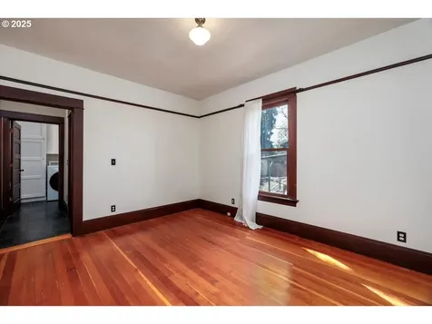 6444 N Omaha Avenue Portland OR 97217