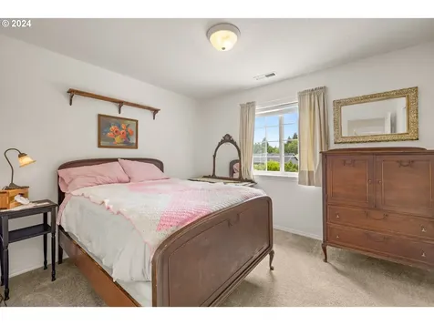 10311 Nw 3rd Avenue Vancouver WA 98685