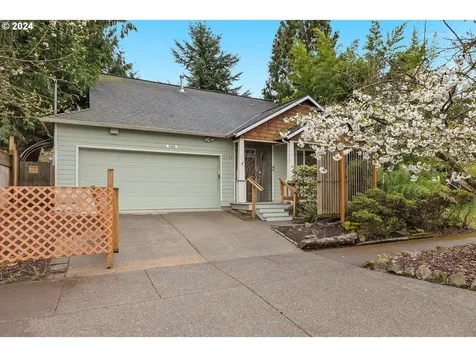 1528 N Jessup Street Portland OR 97217