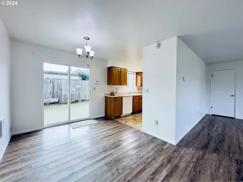 898 Mill Street Kelso WA 98626