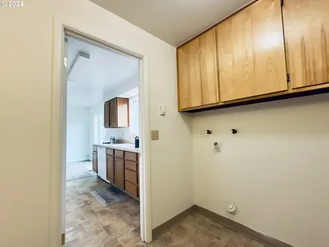 898 Mill Street Kelso WA 98626