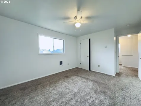 898 Mill Street Kelso WA 98626