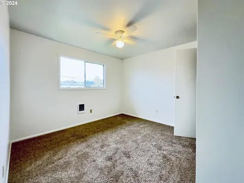898 Mill Street Kelso WA 98626