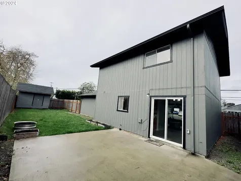 898 Mill Street Kelso WA 98626