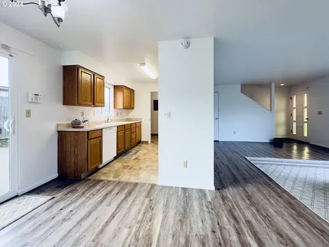 898 Mill Street Kelso WA 98626