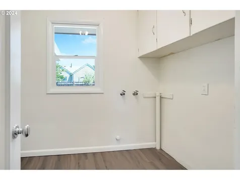 1282 23rd Street Ne Salem OR 97301
