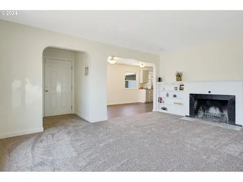 1282 23rd Street Ne Salem OR 97301