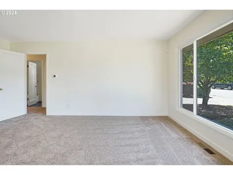 1282 23rd Street Ne Salem OR 97301