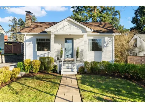 7316 SW 29th Avenue Portland OR 97219