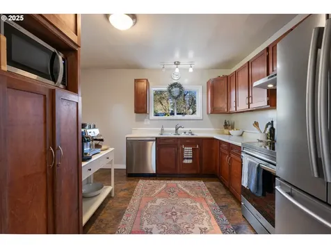 7316 SW 29th Avenue Portland OR 97219