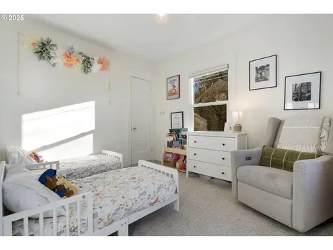 7316 SW 29th Avenue Portland OR 97219