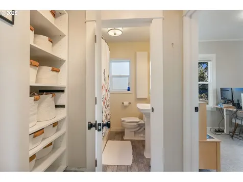 7316 SW 29th Avenue Portland OR 97219