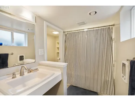 7316 SW 29th Avenue Portland OR 97219