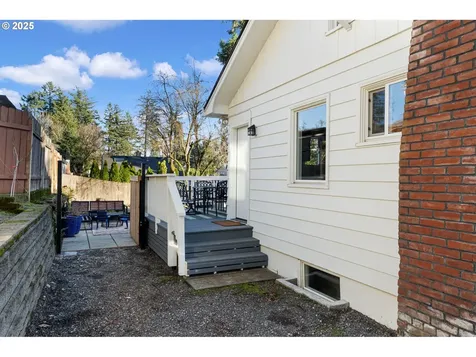 7316 SW 29th Avenue Portland OR 97219