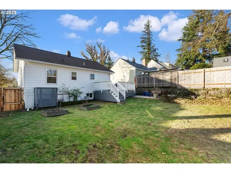 7316 SW 29th Avenue Portland OR 97219