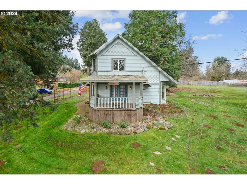 285 Bridge Street Falls City OR 97344